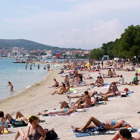 Studio 4172a Apartment